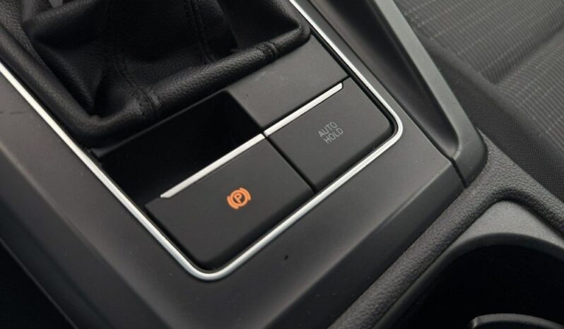 VOLKSWAGEN Golf  | FWD (przód) | Manualna | 110 KM | Szary full