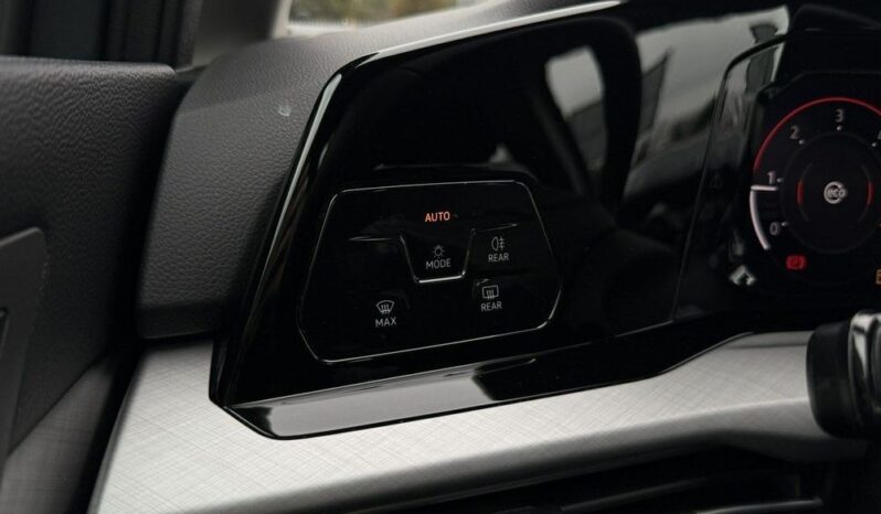 VOLKSWAGEN Golf  | FWD (przód) | Manualna | 115 KM | Szary full