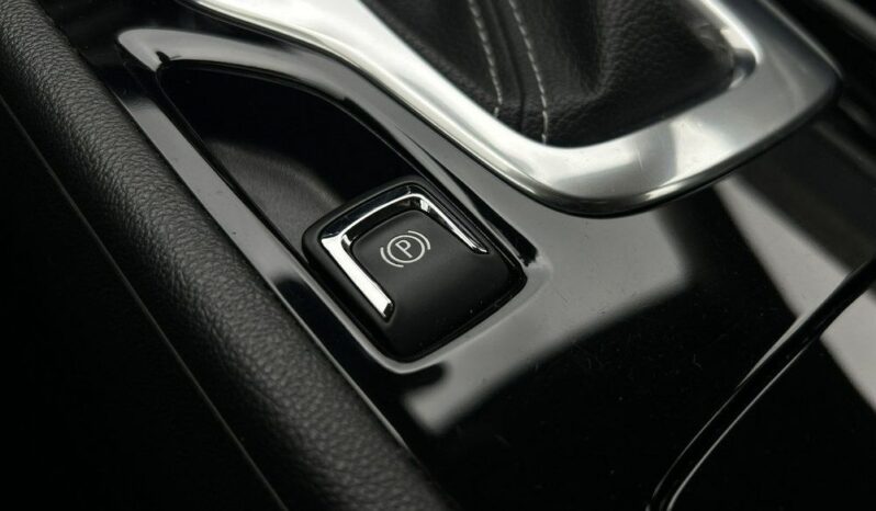 OPEL Insignia  | FWD (przód) | Automatyczna | 122 KM | Niebieski full