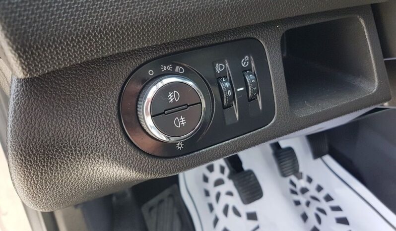 OPEL Meriva  | FWD (przód) | Manualna | 140 KM | Beżowy full