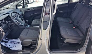 OPEL Meriva  | FWD (przód) | Manualna | 140 KM | Beżowy full