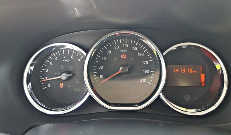 DACIA Dokker  | FWD (przód) | Manualna | 102 KM | Srebrny full