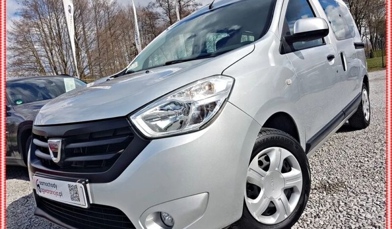 DACIA Dokker  | FWD (przód) | Manualna | 102 KM | Srebrny full