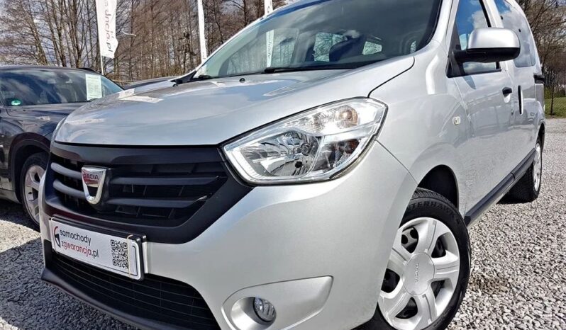 DACIA Dokker  | FWD (przód) | Manualna | 102 KM | Srebrny full