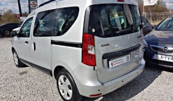 DACIA Dokker  | FWD (przód) | Manualna | 102 KM | Srebrny full