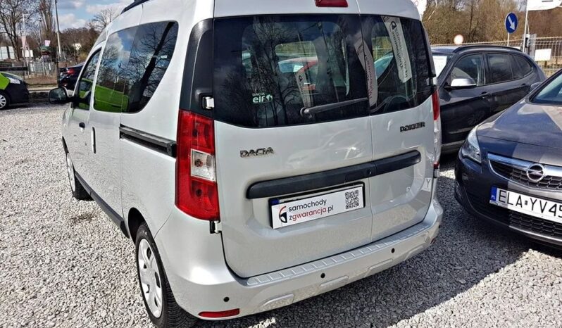 DACIA Dokker  | FWD (przód) | Manualna | 102 KM | Srebrny full