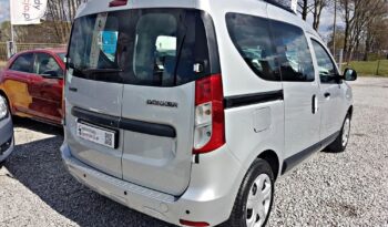DACIA Dokker  | FWD (przód) | Manualna | 102 KM | Srebrny full