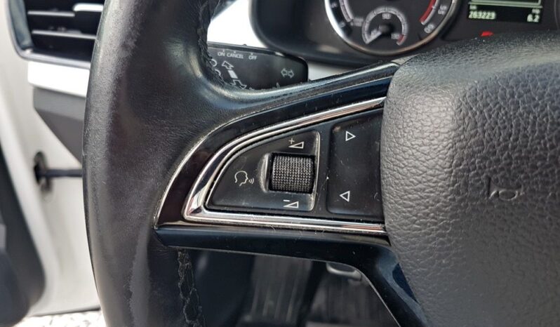 SKODA Scala | FWD (przód) | Manualna | 115 KM | Biały full