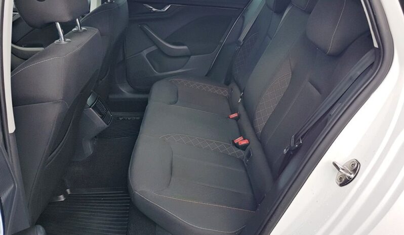 SKODA Scala | FWD (przód) | Manualna | 115 KM | Biały full