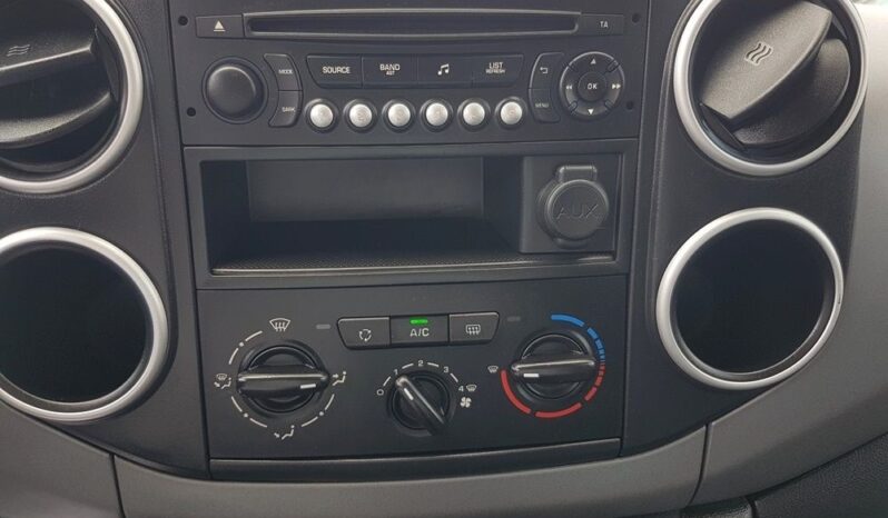 CITROEN Berlingo  | FWD (przód) | Manualna | 99 KM | Biały full