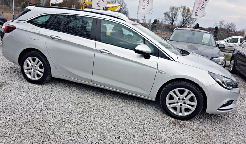 OPEL Astra | FWD (przód) | Manualna | 110 KM | Srebrny full