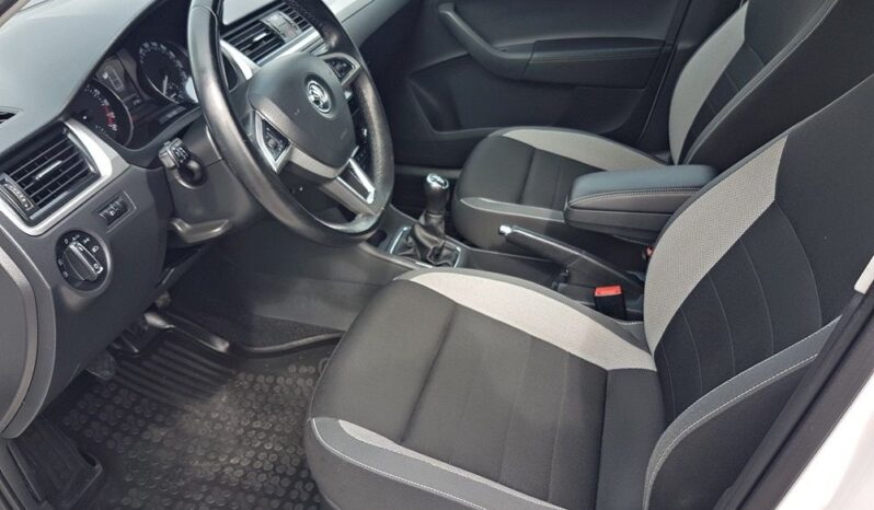 SKODA RAPID  | FWD (przód) | Manualna | 115 KM | Biały full