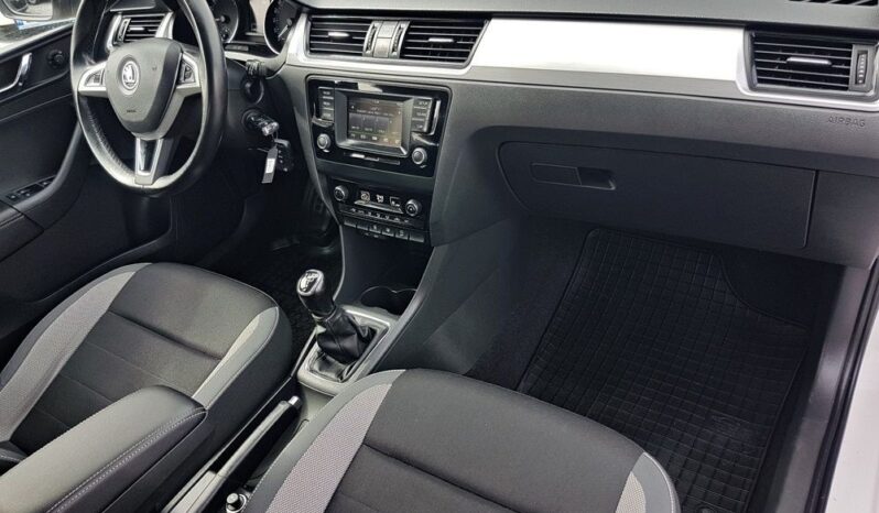 SKODA RAPID  | FWD (przód) | Manualna | 115 KM | Biały full