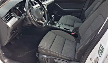 VOLKSWAGEN Passat  | FWD (przód) | Manualna | 150 KM | Biały full