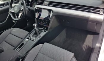 VOLKSWAGEN Passat  | FWD (przód) | Manualna | 150 KM | Biały full