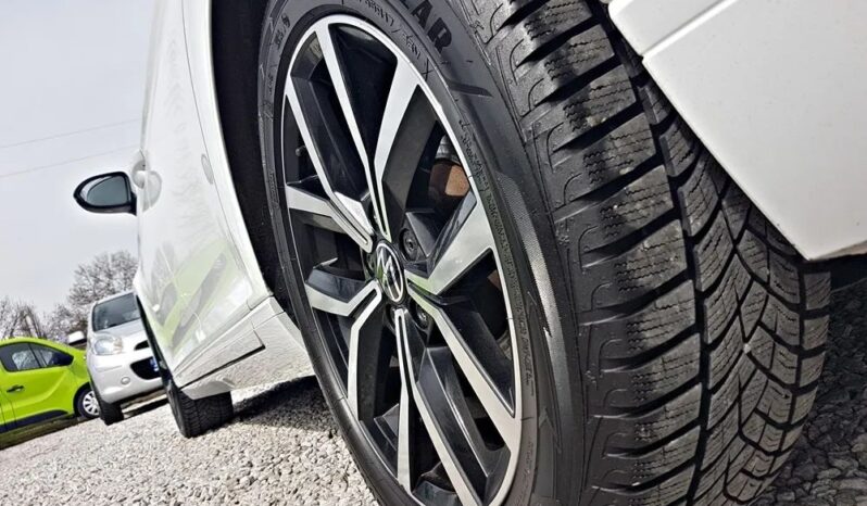 VOLKSWAGEN Passat  | FWD (przód) | Manualna | 150 KM | Biały full