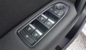 RENAULT Captur  | FWD (przód) | Automatyczna | 160 KM | Biały full