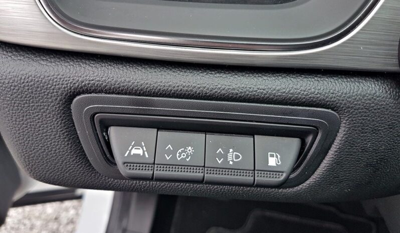 RENAULT Captur  | FWD (przód) | Automatyczna | 160 KM | Biały full