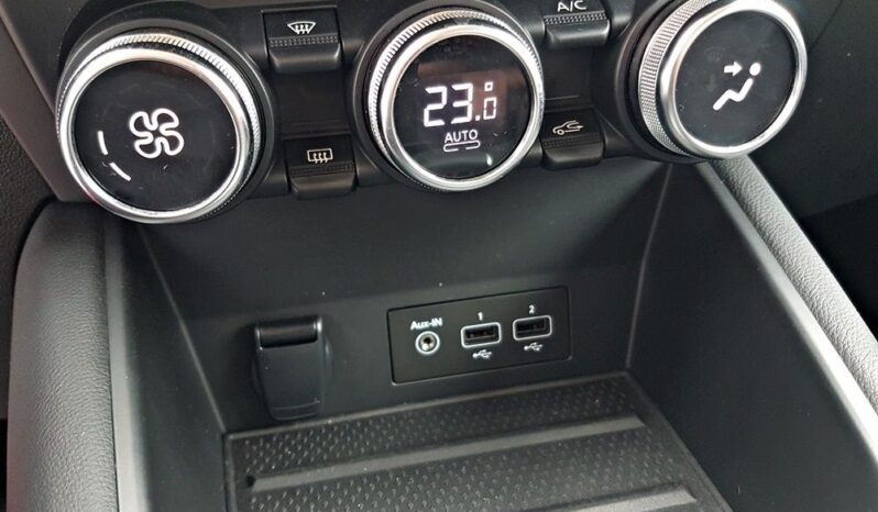 RENAULT Captur  | FWD (przód) | Automatyczna | 160 KM | Biały full