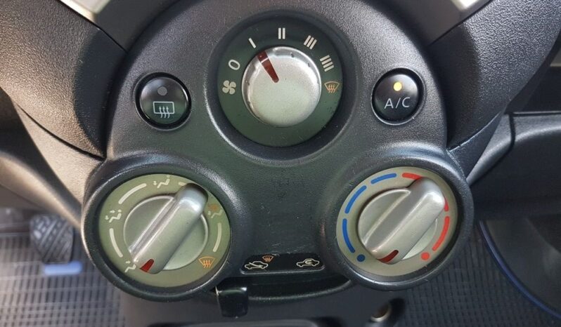 NISSAN Micra  | FWD (przód) | Manualna | 80 KM | Srebrny full