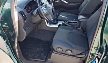 NISSAN Navara  | 4×4 (doł. ręcznie) | Manualna | 190 KM | Zielony full