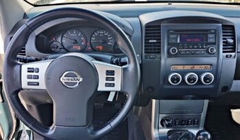 NISSAN Navara  | 4×4 (doł. ręcznie) | Manualna | 190 KM | Zielony full