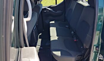 NISSAN Navara  | 4×4 (doł. ręcznie) | Manualna | 190 KM | Zielony full