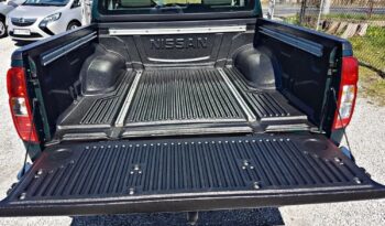 NISSAN Navara  | 4×4 (doł. ręcznie) | Manualna | 190 KM | Zielony full