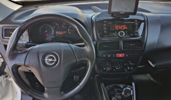 OPEL Combo | FWD (przód) | Manualna | 105 KM | Biały full