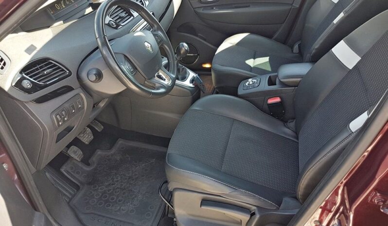 RENAULT Scenic  | FWD (przód) | Manualna | 115 KM | Bordowy full