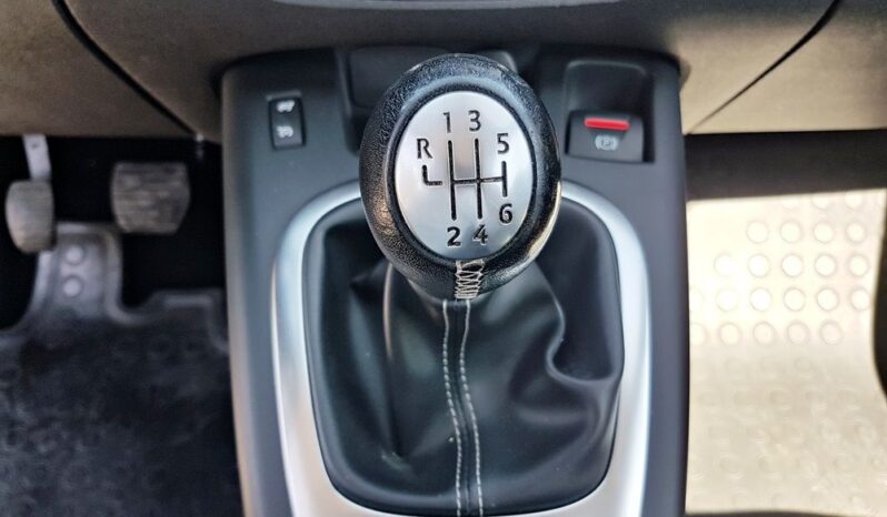 RENAULT Scenic  | FWD (przód) | Manualna | 115 KM | Bordowy full