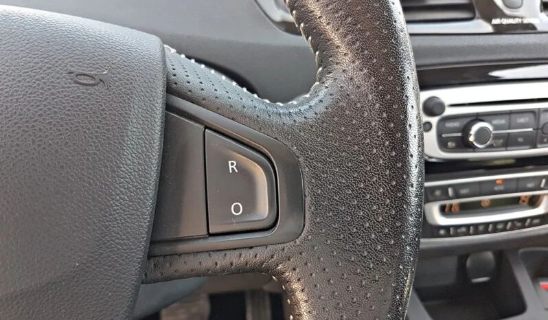 RENAULT Scenic  | FWD (przód) | Manualna | 115 KM | Bordowy full