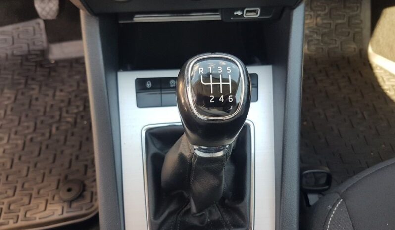 SKODA Octavia  | FWD (przód) | Manualna | 150 KM | Biały full