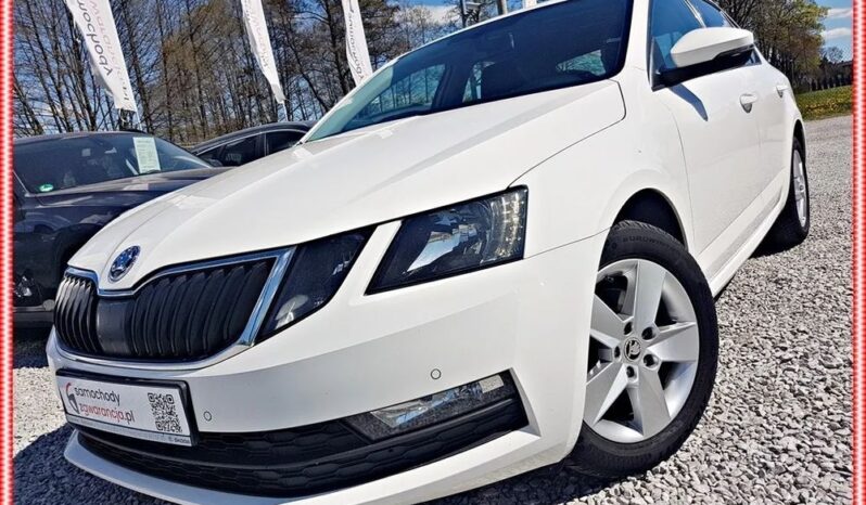 SKODA Octavia  | FWD (przód) | Manualna | 150 KM | Biały full