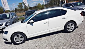 SKODA Octavia  | FWD (przód) | Manualna | 150 KM | Biały full