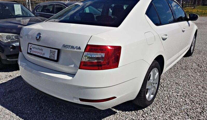 SKODA Octavia  | FWD (przód) | Manualna | 150 KM | Biały full