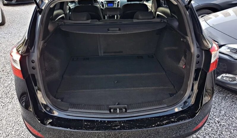 HYUNDAI I30  | FWD (przód) | Manualna | 135 KM | Czarny full