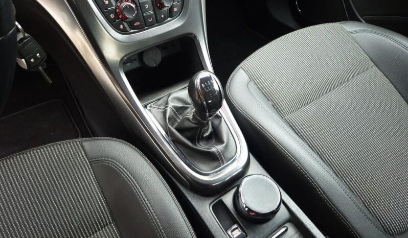 OPEL Astra | FWD (przód) | Manualna | 180 KM | Czarny full