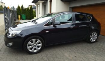 OPEL Astra | FWD (przód) | Manualna | 180 KM | Czarny full