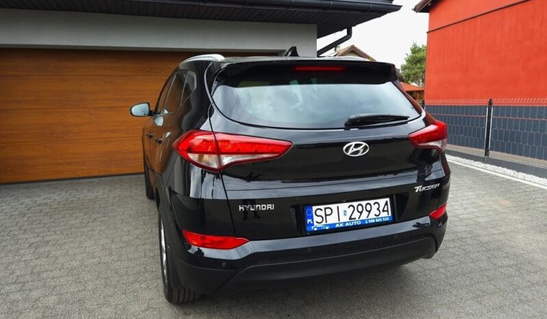 HYUNDAI Tucson  | FWD (przód) | Manualna | 132 KM | Czarny full