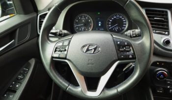 HYUNDAI Tucson  | FWD (przód) | Manualna | 132 KM | Czarny full