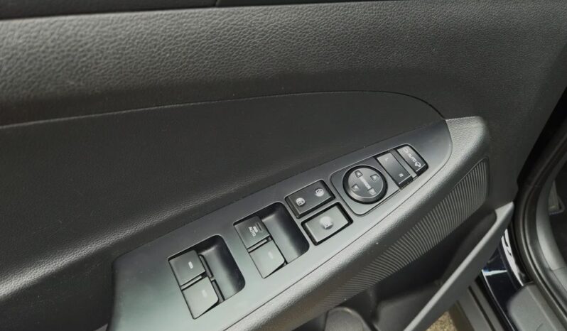 HYUNDAI Tucson  | FWD (przód) | Manualna | 132 KM | Czarny full
