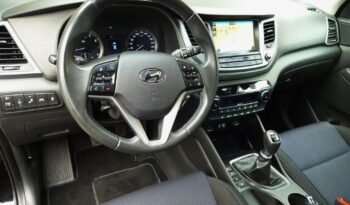 HYUNDAI Tucson  | FWD (przód) | Manualna | 132 KM | Czarny full