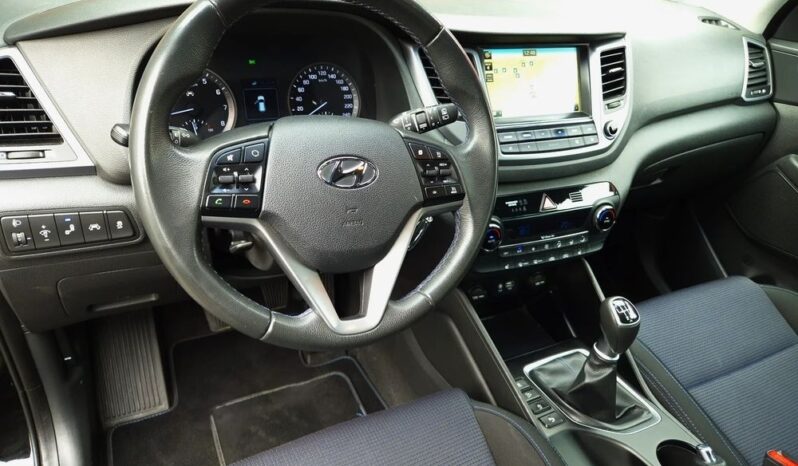 HYUNDAI Tucson  | FWD (przód) | Manualna | 132 KM | Czarny full