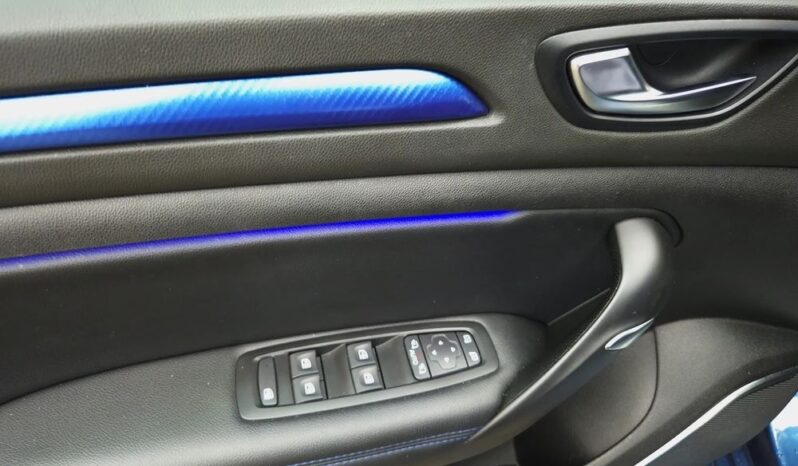 RENAULT Megane  | FWD (przód) | Automatyczna | 205 KM | Niebieski full