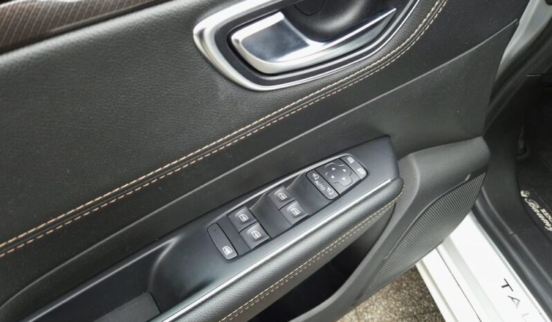 RENAULT Talisman  | FWD (przód) | Automatyczna | 200 KM | Srebrny full