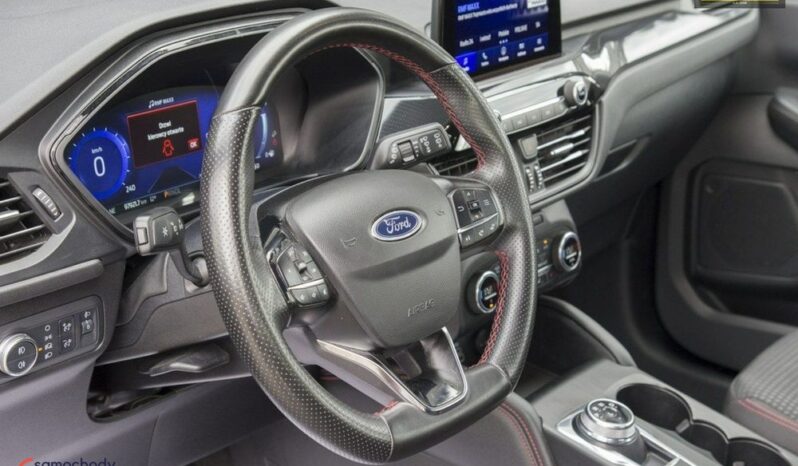 FORD Kuga  | FWD (przód) | Automatyczna | 190 KM | Czarny full