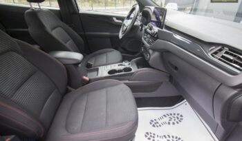 FORD Kuga  | FWD (przód) | Automatyczna | 190 KM | Czarny full