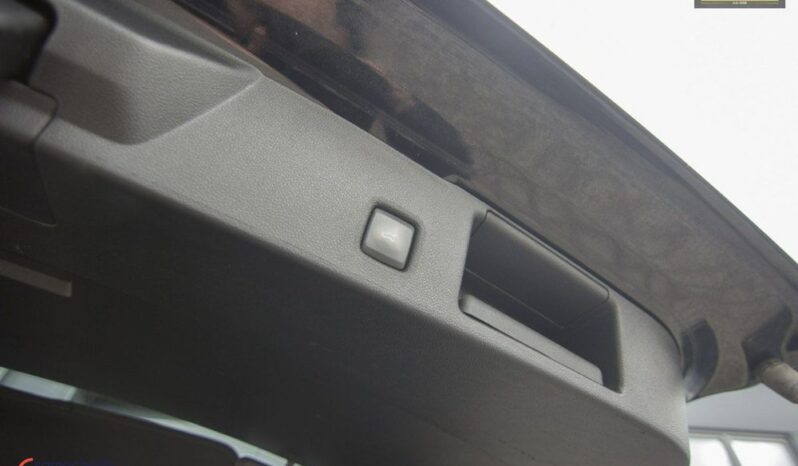 FORD Kuga  | FWD (przód) | Automatyczna | 190 KM | Czarny full