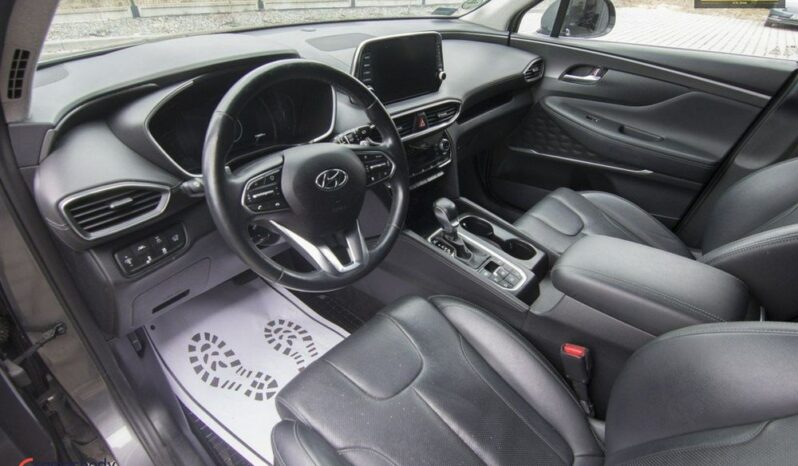 HYUNDAI Santa Fe | 4×4 (doł. automatycznie) | Automatyczna | 185 KM | Szary full